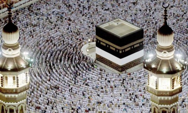 Suudi Arabistan'dan, umre ziyaretçilerine 'PCR ve antijen testi' şartı