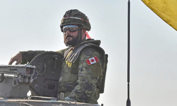 Kanada, Ukrayna'daki askerlerini Polonya'ya tahliye etti