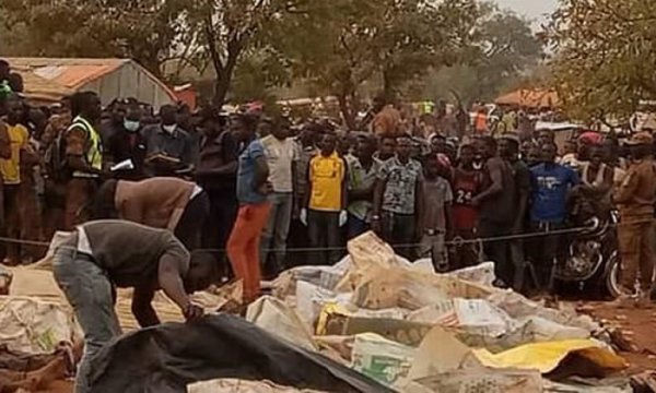 Burkina Faso'da altın madeni yakınında patlama: 60 ölü