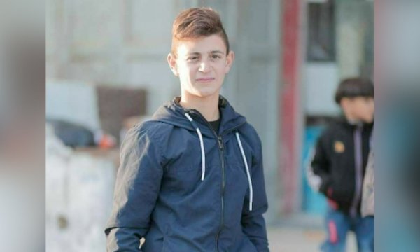 Irkçı İsrail askerleri 14 yaşındaki Filistinli genci öldürdü