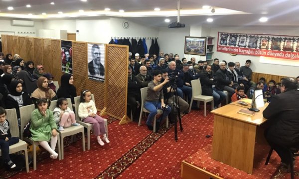 "Şehitler aşk ehlidir, kuru akıl ehli değil!"