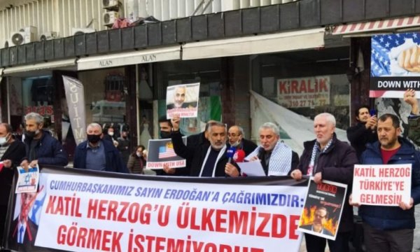 Ankara’da İsrail Cumhurbaşkanı İsaac Herzog’un gelişi protesto edildi…