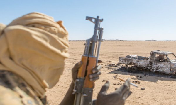 Batı Afrika ülkesi Mali'de ordu üssüne saldırı: 46 asker öldü