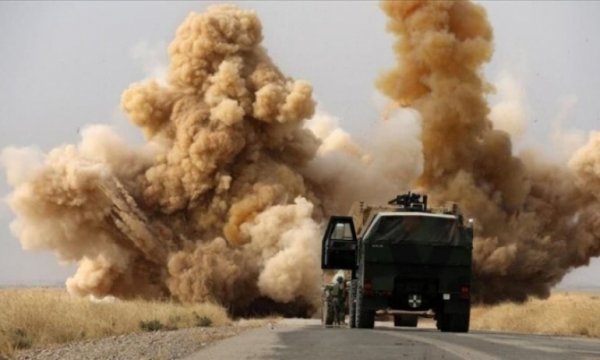 Irak'ın Selahaddin kentinde ABD lojistik konvoyuna saldırı