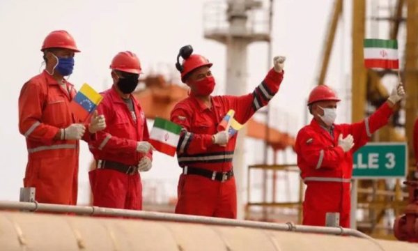 Venezuela, İran’ın yardımıyla ABD’nin yasaklarına rağmen petrol üretimini ikiye katladı