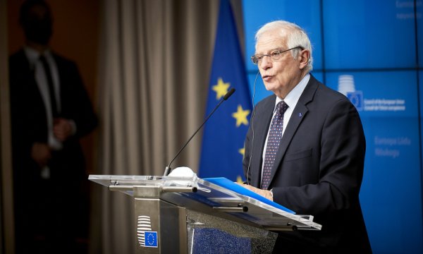 AB: Ukrayna'nın NATO'ya olası üyeliği ile ilgili söz vererek hata yaptık