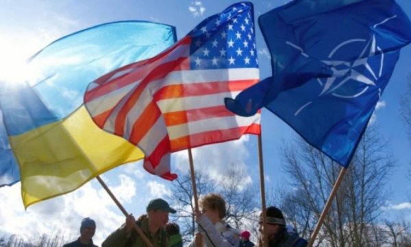 Newsweek: ABD Ve NATO Ukrayna'daki krizi tetikledi
