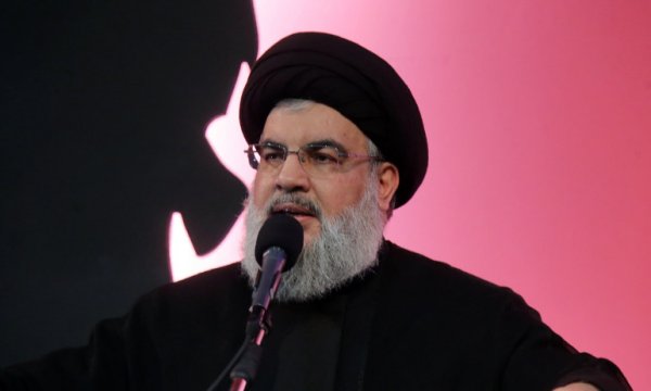 Seyyid Hasan Nasrallah: ABD'ye güvenmek aptallıktır