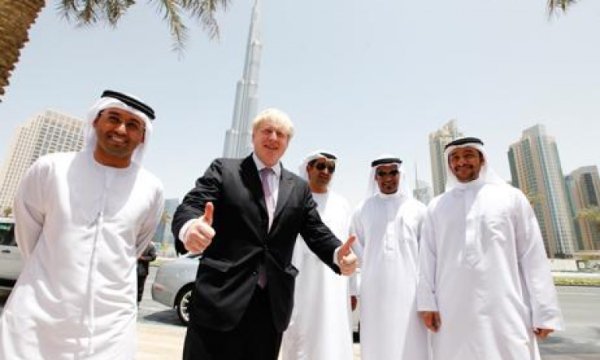İngiltere Başbakanı Johnson Petrol zengini BAE'de