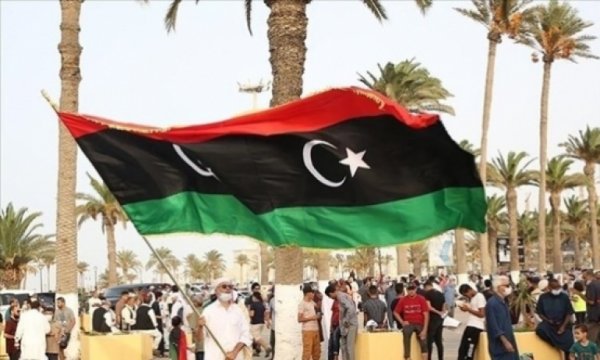 Libya'da yeni siyasi kutuplaşma