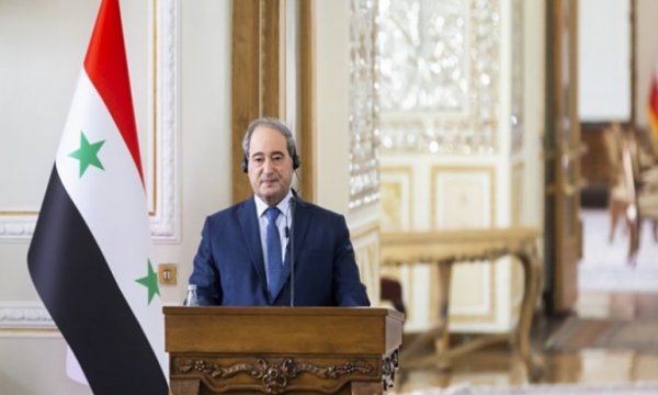 Faysal Mikdad: İran bölge ve dünya istikrarı için çalışıyor