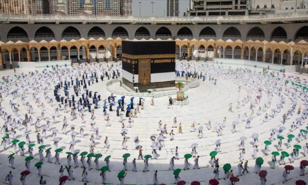 Hac ve Umre için yenin karar: Korona önlemleri tamamen kaldırıldı 