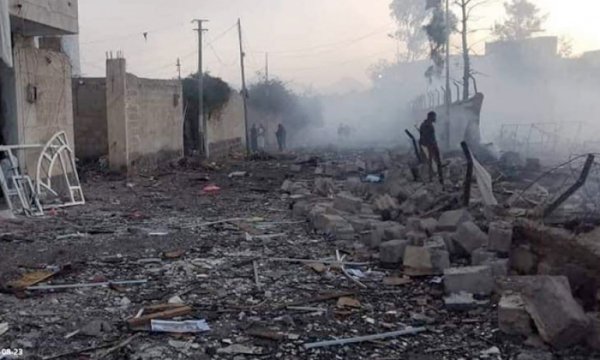 Suudi Arabistan Yemen'de sivilleri bombaladı: 8 ölü