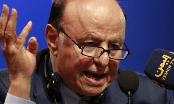 Mansur Hadi, üslubunu değiştirdi; Sanaa -Kahire uçak seferleri başlıyor