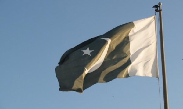 Pakistan'ın yeni başbakanı yarın belli olacak