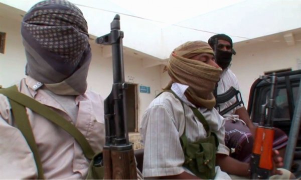 El Kaide, Suudilerin kurduğu Yemen konseyine bağlılığını bildirdi