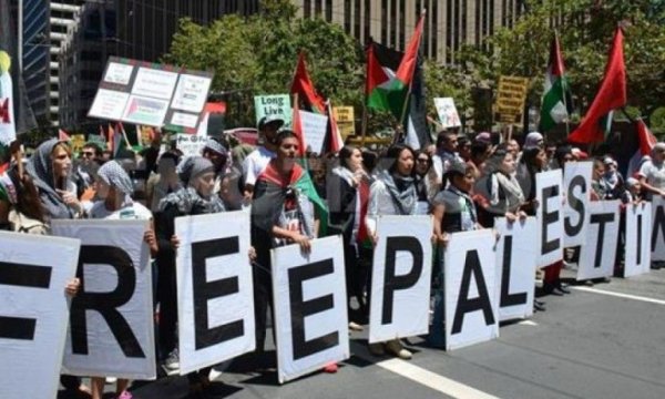 İşgalci İsrail, New York'ta protesto edildi
