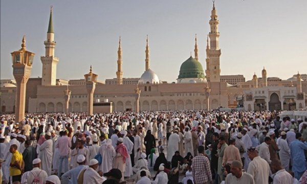 6 Arap ülkesinde Ramazan Bayramı pazartesi günü kutlanacak