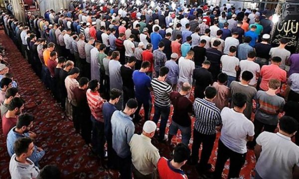 İstanbul ve diğer tüm iller için Ramazan Bayramı namaz saatleri