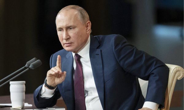 Putin: Ukrayna’ya dışarıdan müdahale edilirse yıldırım hızıyla yanıt vereceğiz