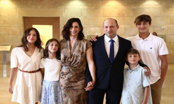 Siyonist Bennett ailesine ikinci defa mermili tehdit mektubu gönderildi
