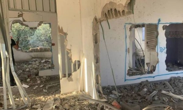 Irkçı İsrail Filistinli mahkumun evini dördüncü kez yıktı