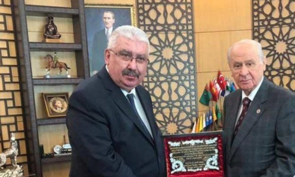MHP'li Semih Yalçın'dan İYİ Partili Müsavat Dervişoğlu'na ağır hakaret