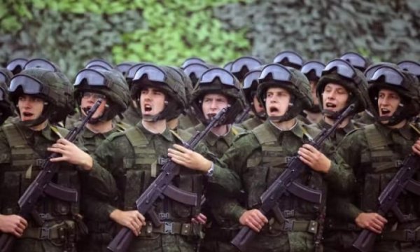 Putin ile görüştü ordusuna talimat verdi! Bir ülke daha savaşa hazır