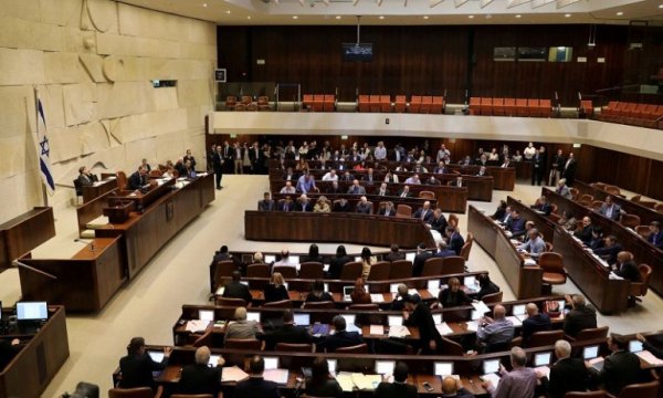 Siyonist rejim siyasi krizin eşiğinde 