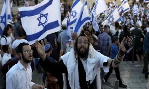 Kudüs'te artan gerilim; Tel Aviv bayrak yürüyüşü düzenlemeyi kabul etti