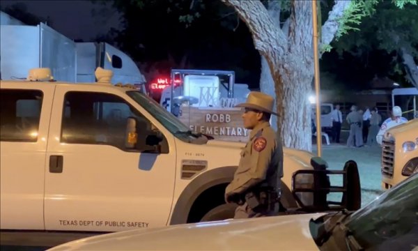 ABD'de 5 ayda okullara düzenlenen silahlı saldırılarda 27 kişi öldü