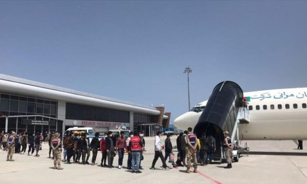 Yılbaşından bu yana 28 bin 581 düzensiz göçmen Türkiye'den sınır dışı edildi