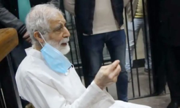 İhvan'ın eski lideri Mahmud İzzet'e 15 yıl hapis cezası