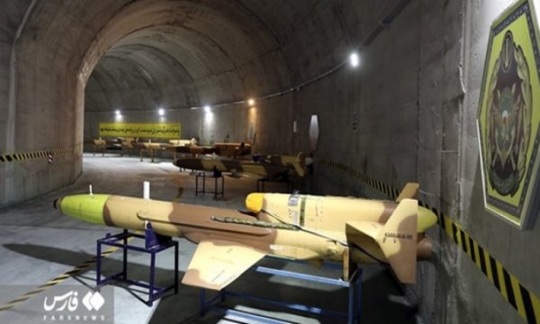 Debka File: Gizli İHA Üssünün sergilenmesi İran tarafından bir güç gösterisiydi