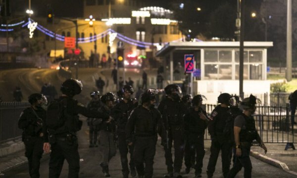 Mescid-i Aksa'daki çatışmalarda 4 siyonist İsrail askeri yaralandı