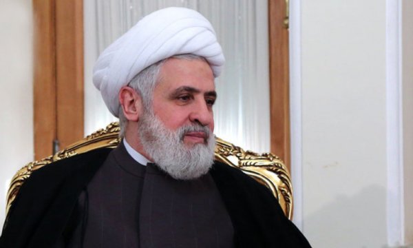 Şeyh Naim Kasım: İmam Humeyni, Bilgisi ve Liderliğiyle İslam'ı yeniden canlandırdı