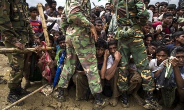 BM: Arakanlı mülteciler Myanmar'da silahlı gruplara katılmaya zorlanıyor