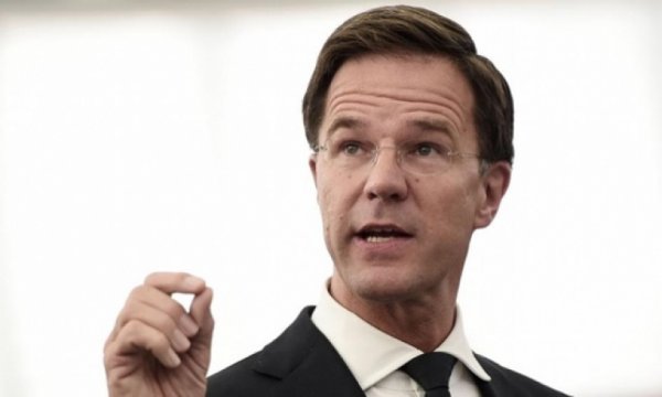Hollanda Başbakanı Rutte'den Srebrenitsa özrü