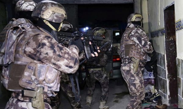 Ankara merkezli 12 ilde 'IŞİD' operasyonu
