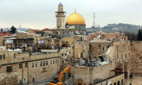 Hamas: “İsrail’in kazıları Mescid-i Aksa’yı tehdit ediyor”