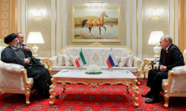 Putin: İran-Rusya ilişkileri stratejik derinlikte