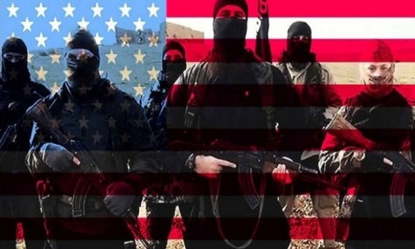 'Washington, Suriye’nin El Tenf bölgesinde terörist eğitiyor'