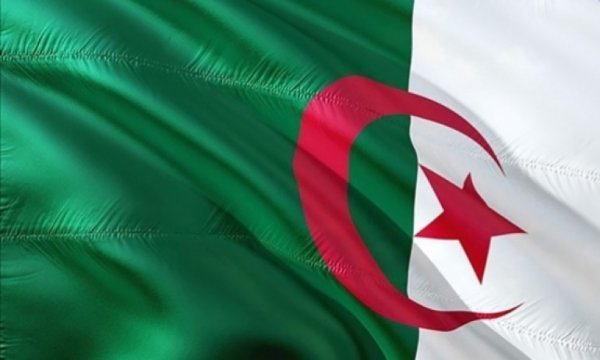 Cezayir, Fransızlardan 60 yıl önce kurtuldu
