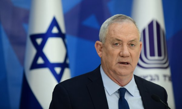 Gizli Devlet bilgileri siyonist İsrail savaş bakanı’nın odasından nasıl medyaya sızıyor? 