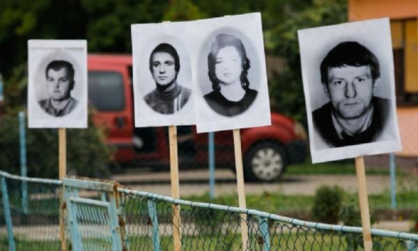 Müslümanlara çirkin provokasyon! Soykırımın yıl dönümünde bunu da yaptılar