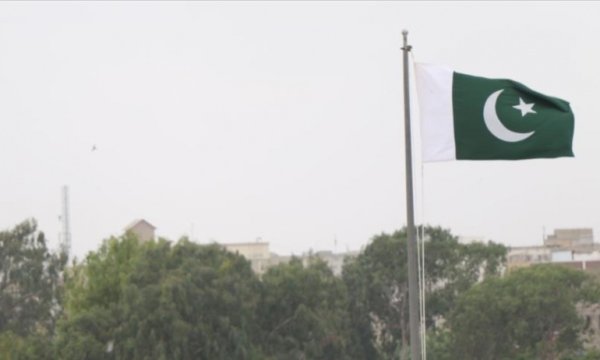 Pakistan derinleşen enerji krizine çözüm arıyor