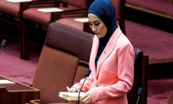 Avustralya'nın ilk başörtülü milletvekili: Başörtüsünü gururla takın