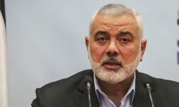 Heniyye, Katar Dışişleri Bakanı Al Sani ile İsrail'in Gazze saldırılarını görüştü