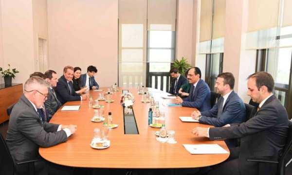 Sözcü Kalın ABD'li temsilci Crow ile görüştü