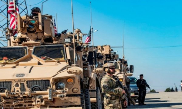ABD Deyr ez-Zor'da Suriye ordusu mevzilerini vurdu
